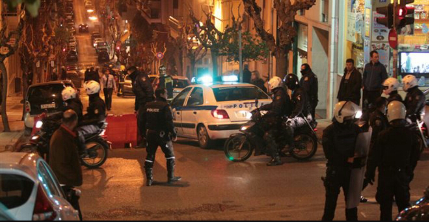 Εξάρχεια: Παιδικό παιχνίδι όπλο, έθεσε σε κινητοποίηση την ΕΛΑΣ