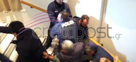 Επιμελητήριο Ηρακλείου: Μέλη ΠΑΜΕ διέκοψαν εκδήλωση με ομιλητή τον Υφυπουργό Κοινωνικών Ασφαλίσεων, Τ.Πετρόπουλο
