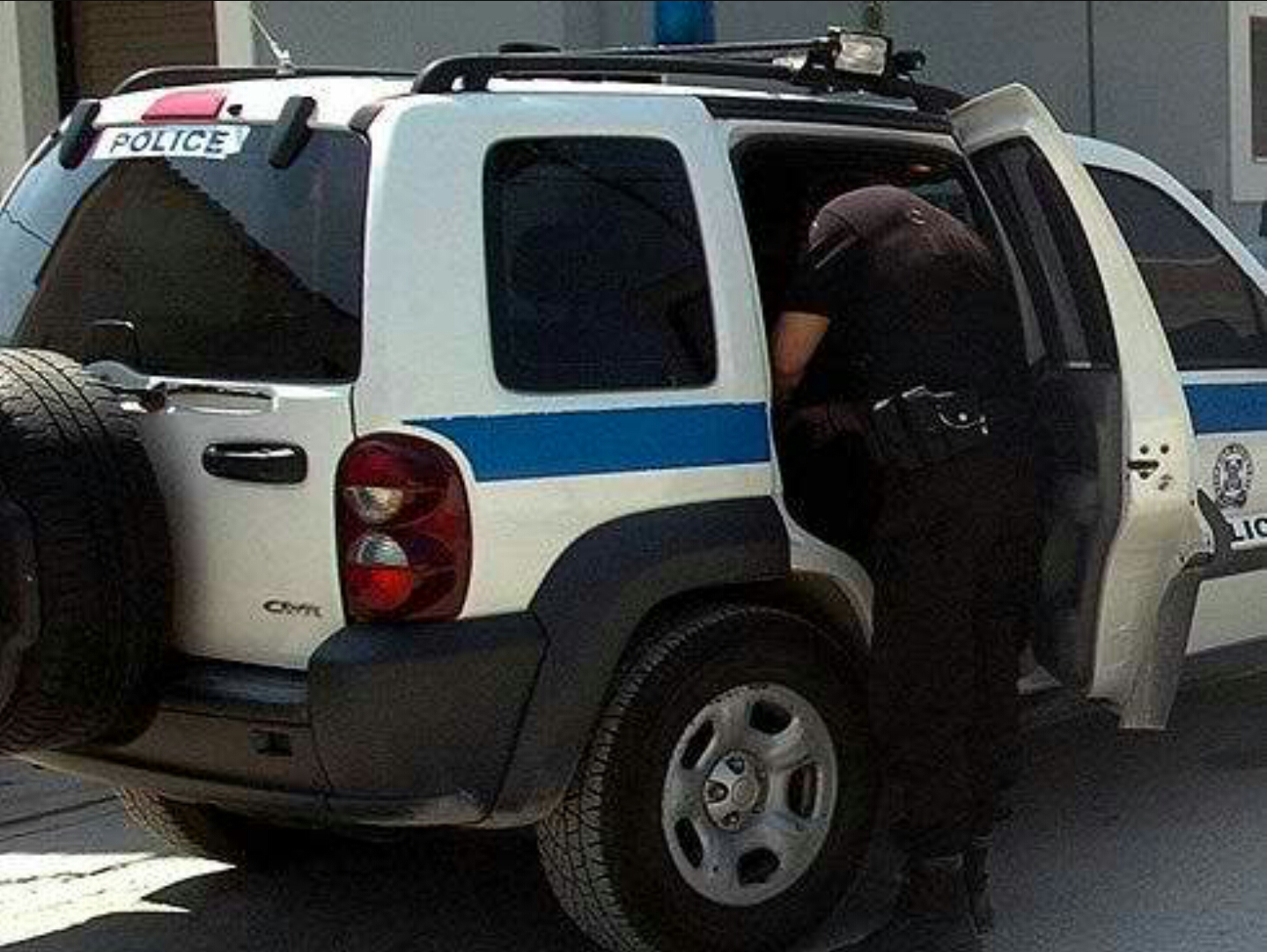 Καταδίκη για τους τρεις Αστυνομικούς από καταγγελία Ρομά, με τις επιβαρυντικές διατάξεις του ρατσιστικού