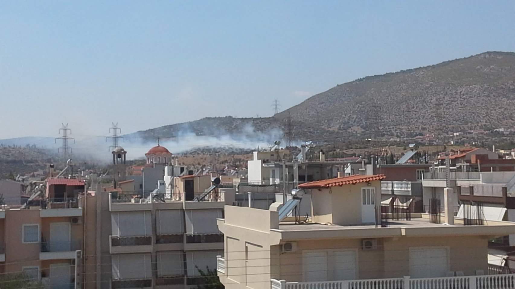 Μενίδι: Φωτιά προκάλεσε κινητοποίηση στην Πυροσβεστική