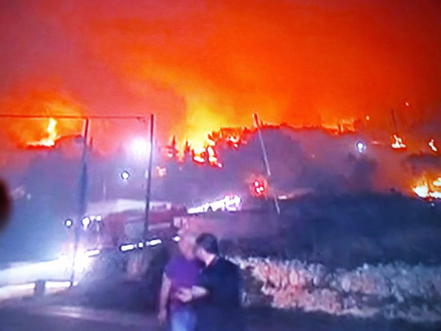 Ζάκυνθος: Η φωτιά μαίνεται- Σπίτια καμμένα και εκκένωση χωριών