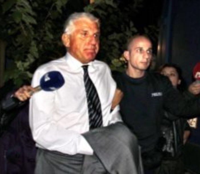 Προφυλάκιση για το Γιάννο Παπαντωνίου και τη σύζυγό του