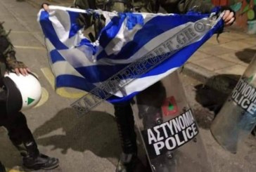 «Αυτό το άσυλο ιδεών προστατεύεται από ένα πορτακι»;