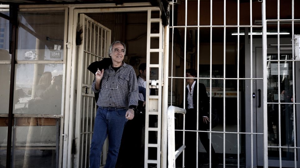 Βόλος: Απορριπτική απόφαση για άδεια στον Κουφοντίνα