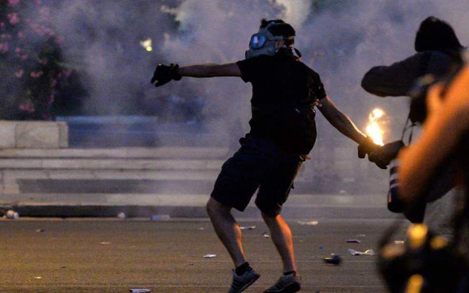 «Πρέπει να υπάρξει πρώτα νεκρός αστυνομικός;»