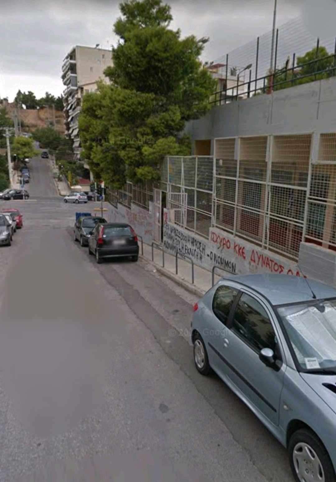 Μια σφαίρα στην αυλή Σχολείου .. πλησίον της οικίας του Πρωθυπουργού, προκαλεί ανησυχία στους Αστυνομικούς των Μέτρων