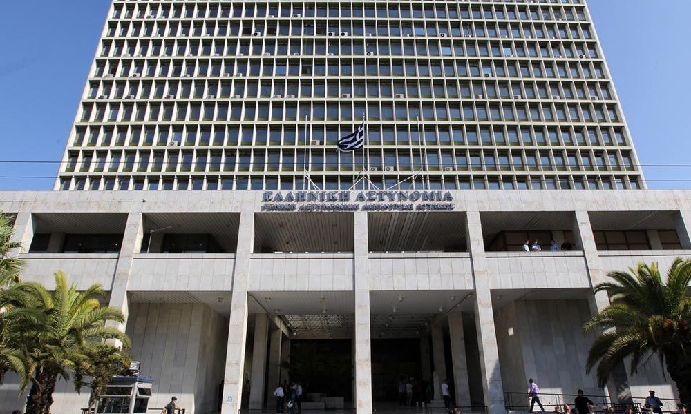 Στη ΓΑΔΑ αιφνιδιαστικά ο Υπ.ΠΡΟΠΟ