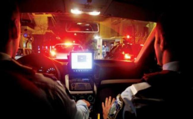 Πληρώματα της ΑΔ και της ΟΠΚΕ καταδιώκουν όχημα δραστών μετά από κλοπή και προχωρούν σε συλλήψεις (video)