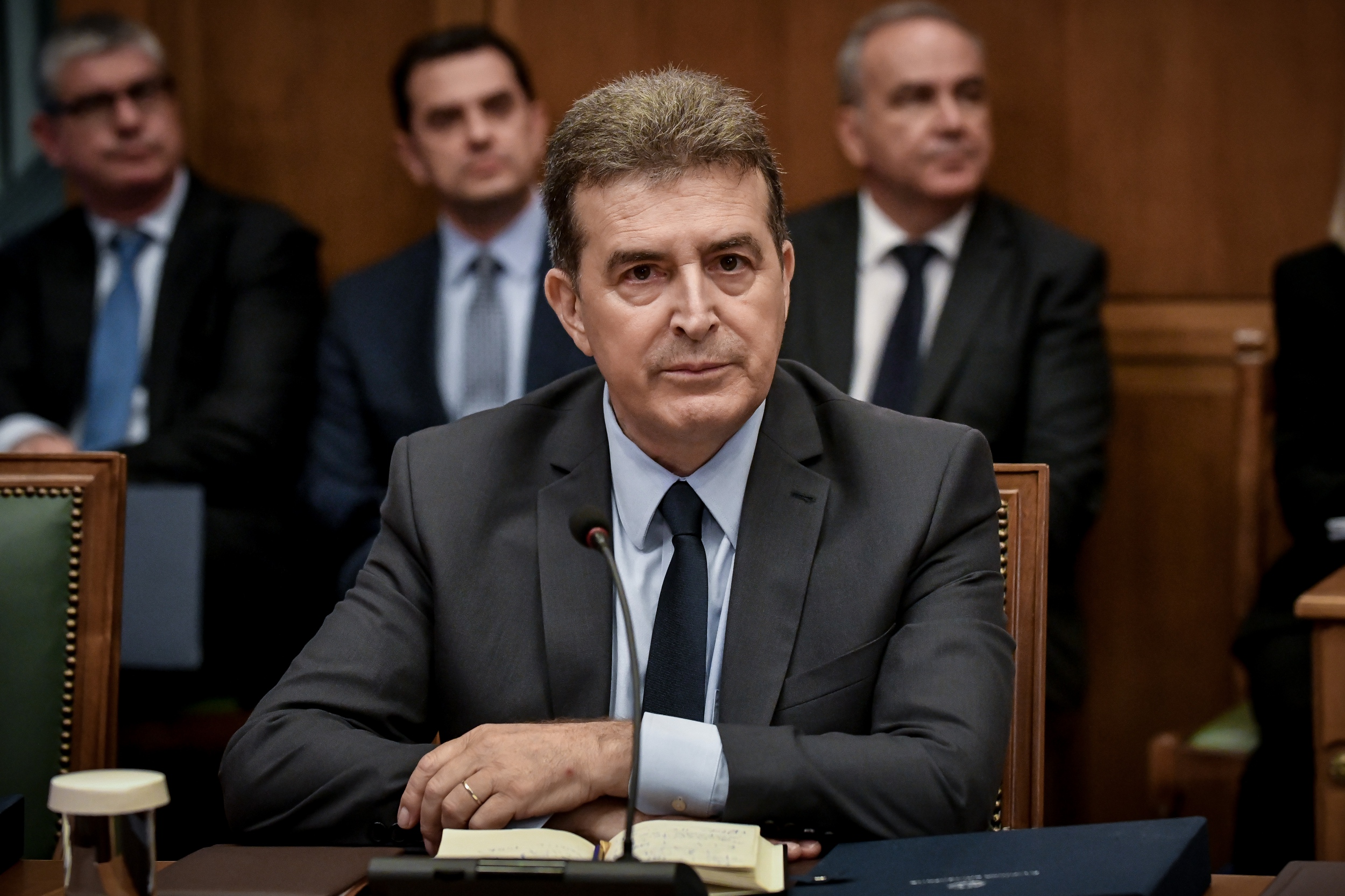 MRB: Ο Υπ.ΠΡΟΠΟ (παραμένει) ο πιο δημοφιλής της Κυβέρνησης
