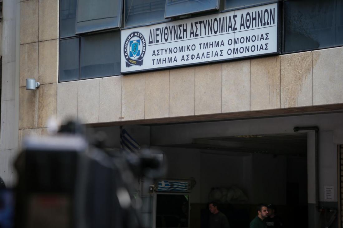 ΑΤ Ομονοίας: Έβριζε Αλλαχ και μουσουλμάνους σε επεισόδιο με Πακιστανούς και προσήχθησαν- Συγκέντρωση ΚΕΕΡΦΑ