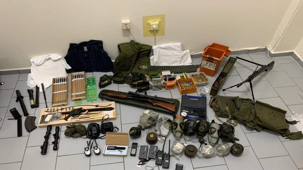 Σύρος: Προσωπική συλλογή υποστηρίζει ο εα Αξιωματικός των Ειδικών Δυνάμεων ο οπλισμός που κατασχέθηκε