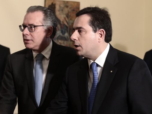 Μεταναστευτικό: Υπουργείο Μεταναστευτικής Πολιτικής και Ασύλου με Υπουργούς Ν.Μηταράκη και Γ.Κουμουτσάκο