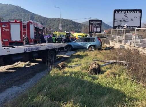 Καβάλα: Ένας νεκρός και τραυματίες με τροχαίο με αυτοκίνητο που μετέφερε λαθρομετανάστες