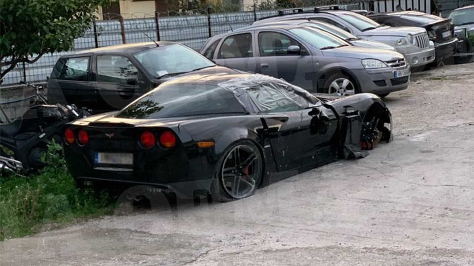 Γλυφάδα: Δύο μαύρου Corvette z06 κυκλοφορούν στην Ελλάδα- Το ένα βρίσκεται προς πώληση σε μάντρα από τον περασμένο Δεκέμβρη