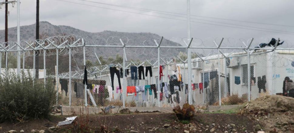 ΒΙΑΛ, Χίου: Στο Νοσοκομείο 30 λαθρομετανάστες με τροφική δηλητηρίαση