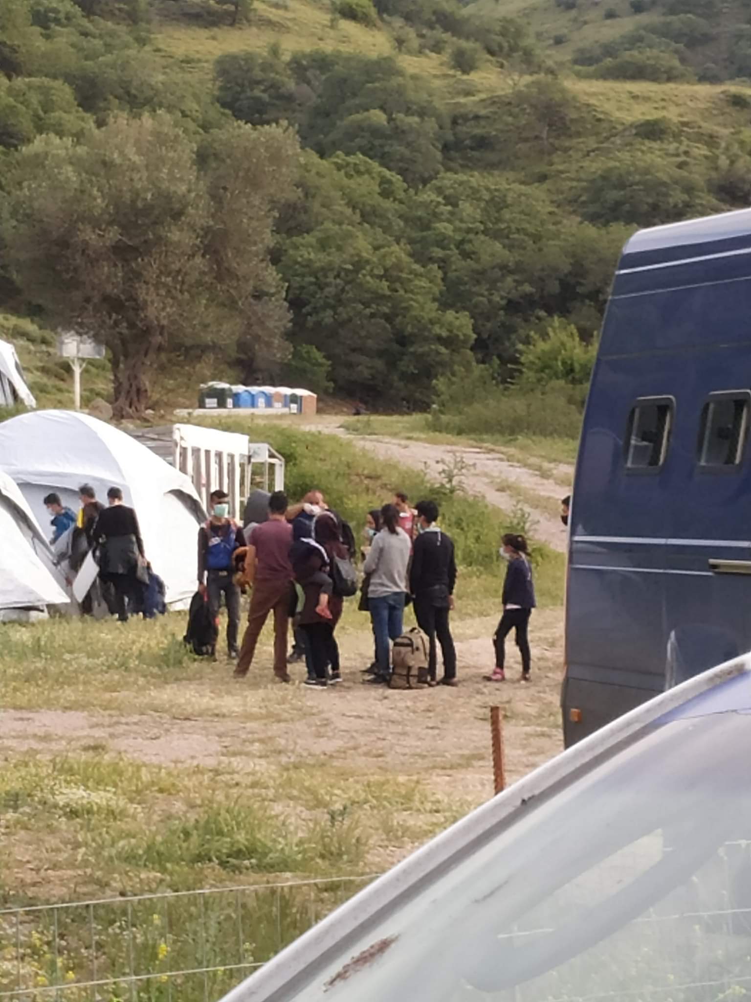 Μεγάλα Θέρμα Ευταλούς Λέσβου: Αφίξεις λαθρομεταναστών στο νησί- Τέθηκαν σε καραντίνα με την φύλαξη από ΛΣ και ΕΛΑΣ