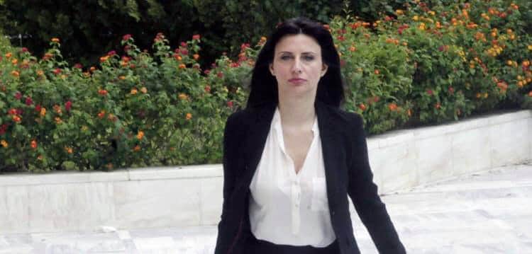 «..Με Βουλευτική Ασυλία.. χωρίς Ασυλία .. χωρις Ασυλία με νομικές γνώσεις»