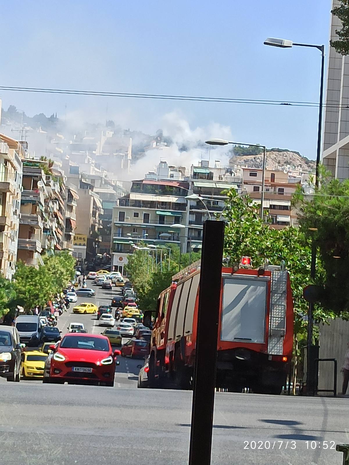 Αμπελόκηποι: Φωτιά σε διαμέρισμα 3ου ορόφου- Ένοικος στο διαμέρισμα παρελήφθη από το ΕΚΑΒ