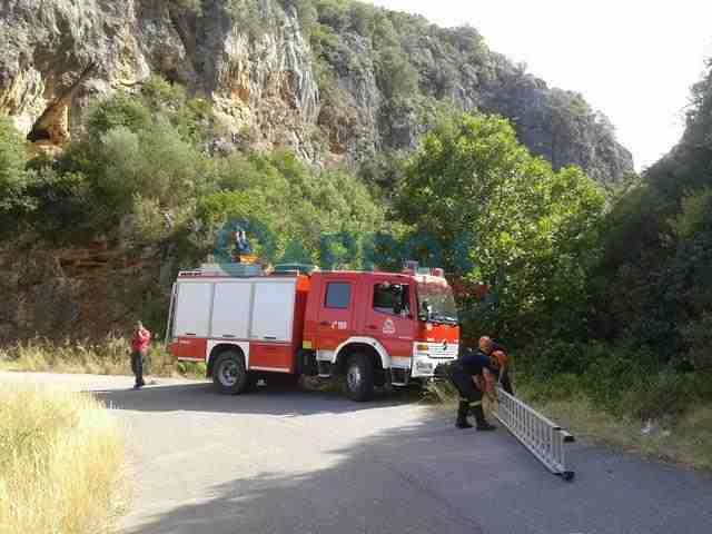 Λίγο μετά τις 11.00 (20/08) ανασύρθηκαν οι σοροί των δύο νεαρών.