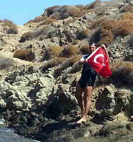 wpid-turkish-flag-greece-1-22-08-2015.jpg