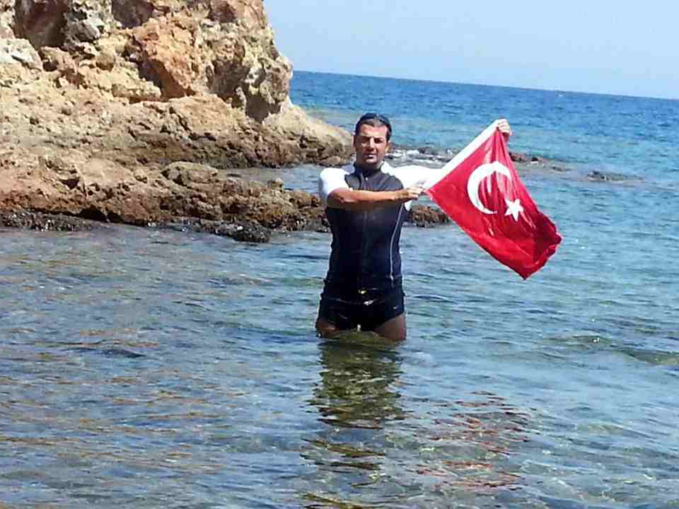 wpid-turkish-flag-greece-6-22-08-2015.jpg