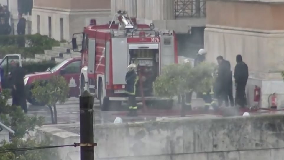 Γεροβασίλη: «Οι «κουκουλοφόροι» στο βίντεο της Βουλής είναι Αστυνομικοί των Επισήμων»