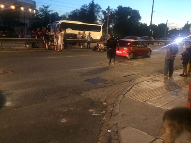 Παραλιακή, Φλοίσβος: Σοβαρό τροχαίο