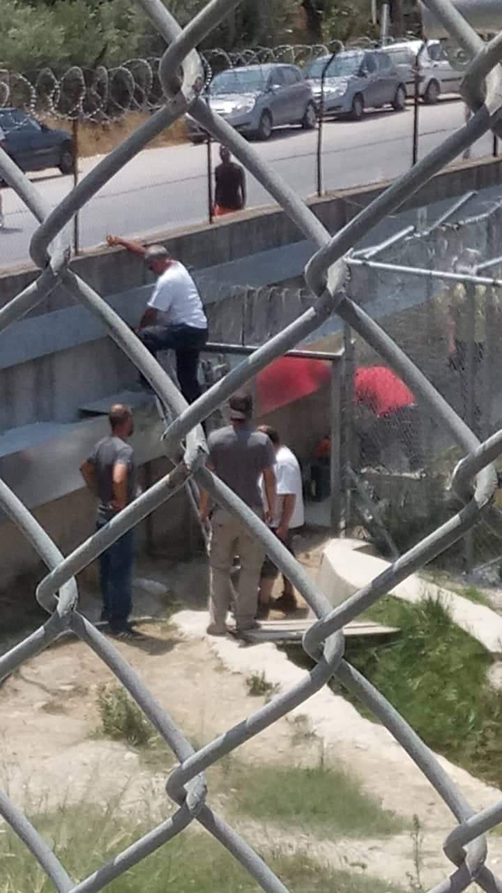Αττική: Αναζητούν 4 στρατόπεδα για να μεταφερθούν πρόσφυγες και παρανομους μετανάστες από νησιά