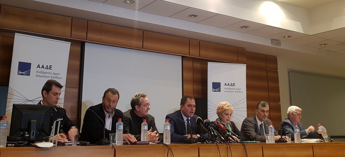 Κύκλωμα νοθείας καυσίμων από Βουλγαρία σε 21 πρατήρια της Αττικής που παραμένουν σε λειτουργία- Σε €2,5 εκτ. οι διαφυγόντες δασμοί