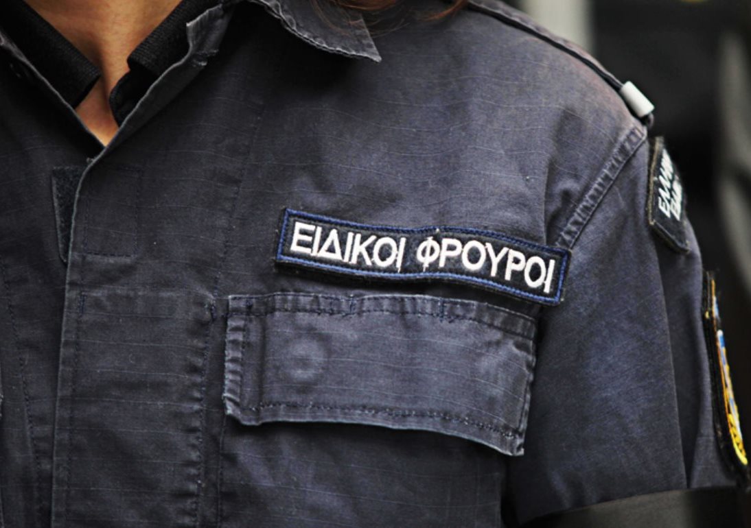 Απαντήσεις από την ΕΛ.ΑΣ για επεισόδιο με ξυλοδαρμό Ειδικών Φρουρών, ζητά ο Γιάννης Ραγκούσης