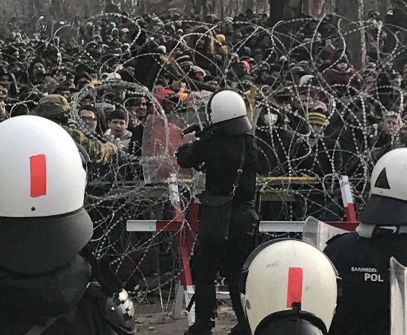«Αν λάβουμε υπόψη και το σχετικό διάγγελμα του Πρωθυπουργού ότι «δε θα μας ξεχάσει» ίσως κάτι καλό ετοιμάζουν για τους ενστόλους»